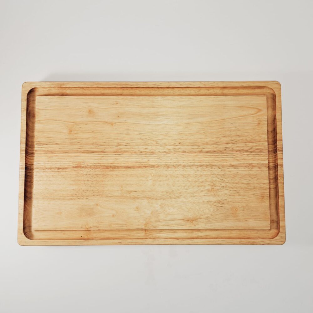 Rubberwood cutting board